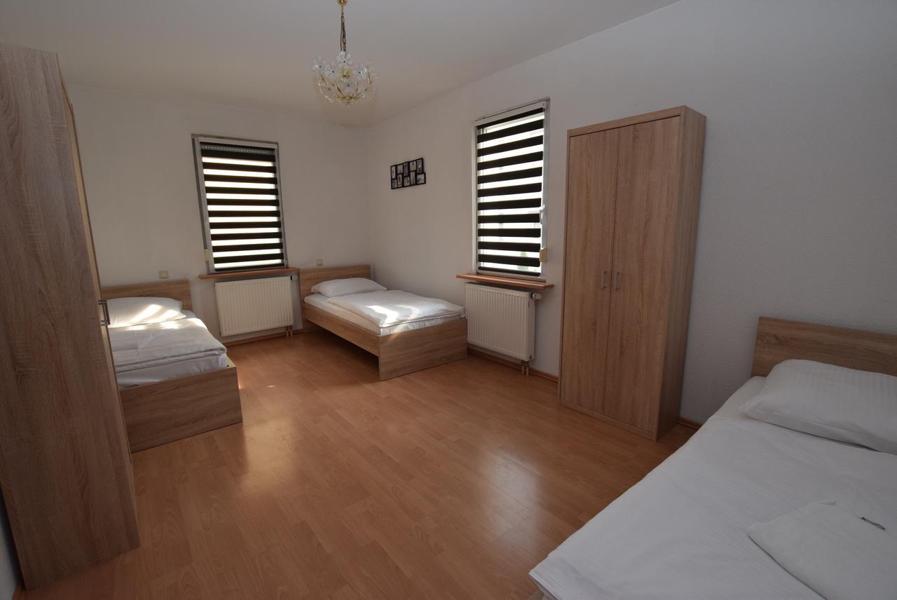 Apartment Stuttgart Suedheim Estugarda Exterior foto