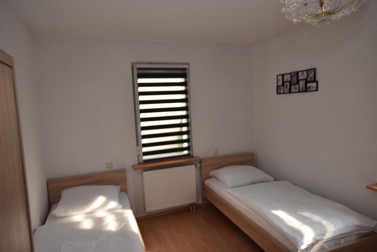 Apartment Stuttgart Suedheim Estugarda Exterior foto